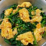 Spinach and Egg Stir-Fry
