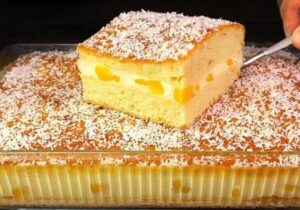 Coconut Cake with Pineapple Filling: A Tropical Classic That Will Wow Everyone