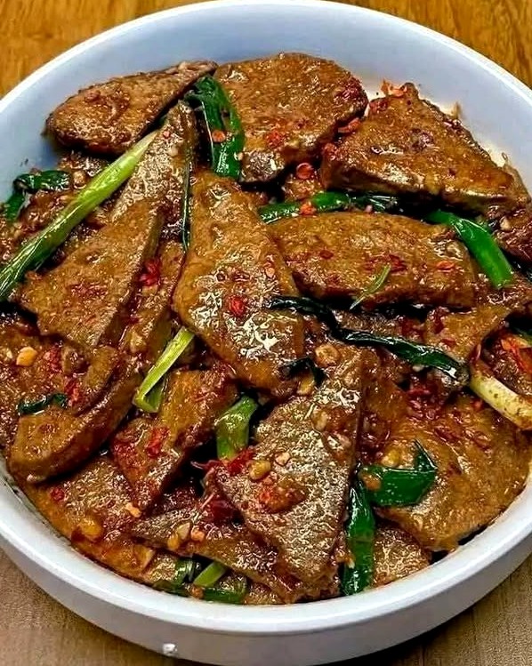 Fried Pork Liver with Ginger and Chili