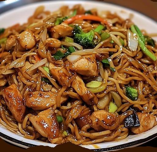 Garlic Chicken Lo Mein